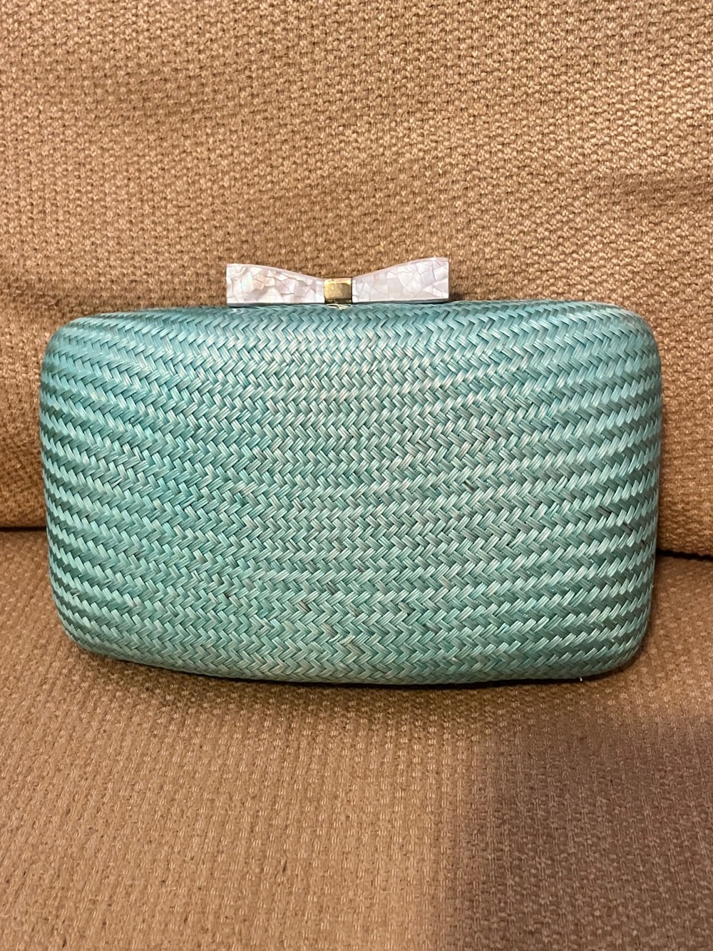 Kayu Annie Clutch - Picture 2 of 7